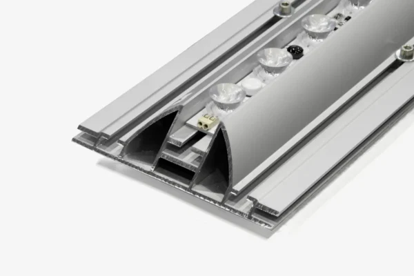 LED-valokaapit - Jalalliset valokaapit - LED-profiili 140 mm LMD - AdExpo