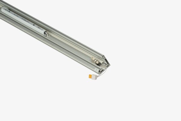 LED-valokaapit - Seinälle - LED-profiili 80 mm LPO - AdExpo